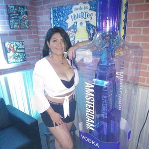 Meet your Posher, Lori